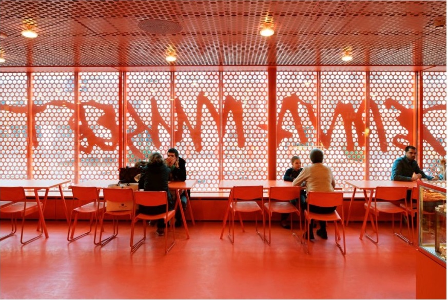 Colour metal trends 2019 - Moderna Museum